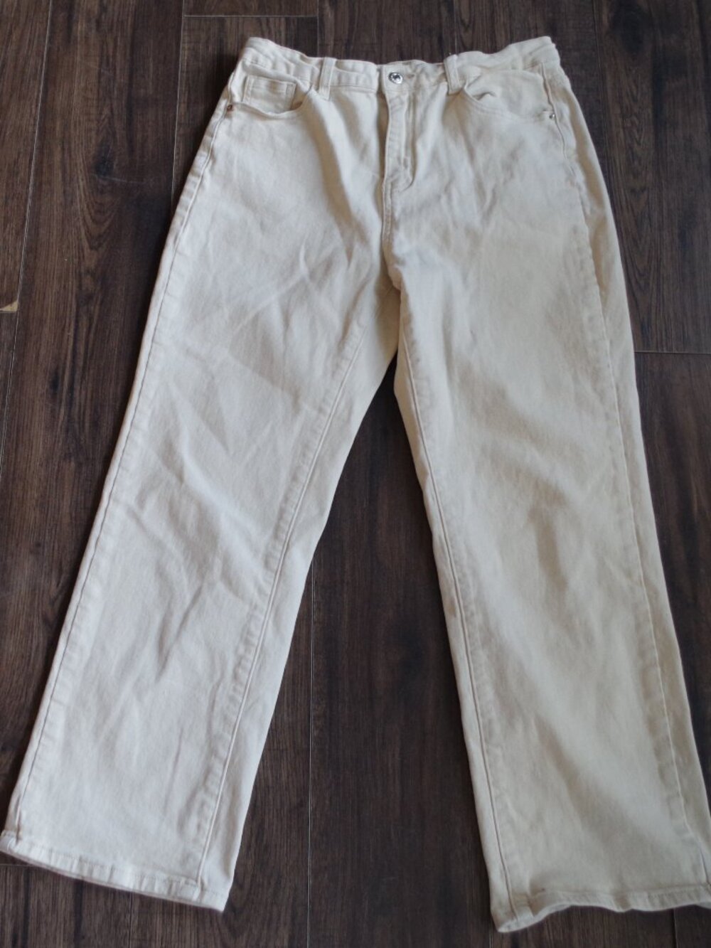 Ladies Cream Color Dazy Jeans Vintage
